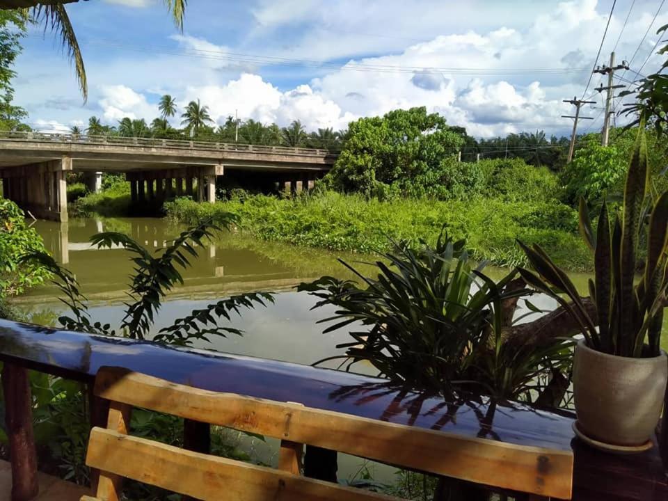 Suankafae Resort สวนกาแฟรีสอร์ท 수랏타니 외부 사진